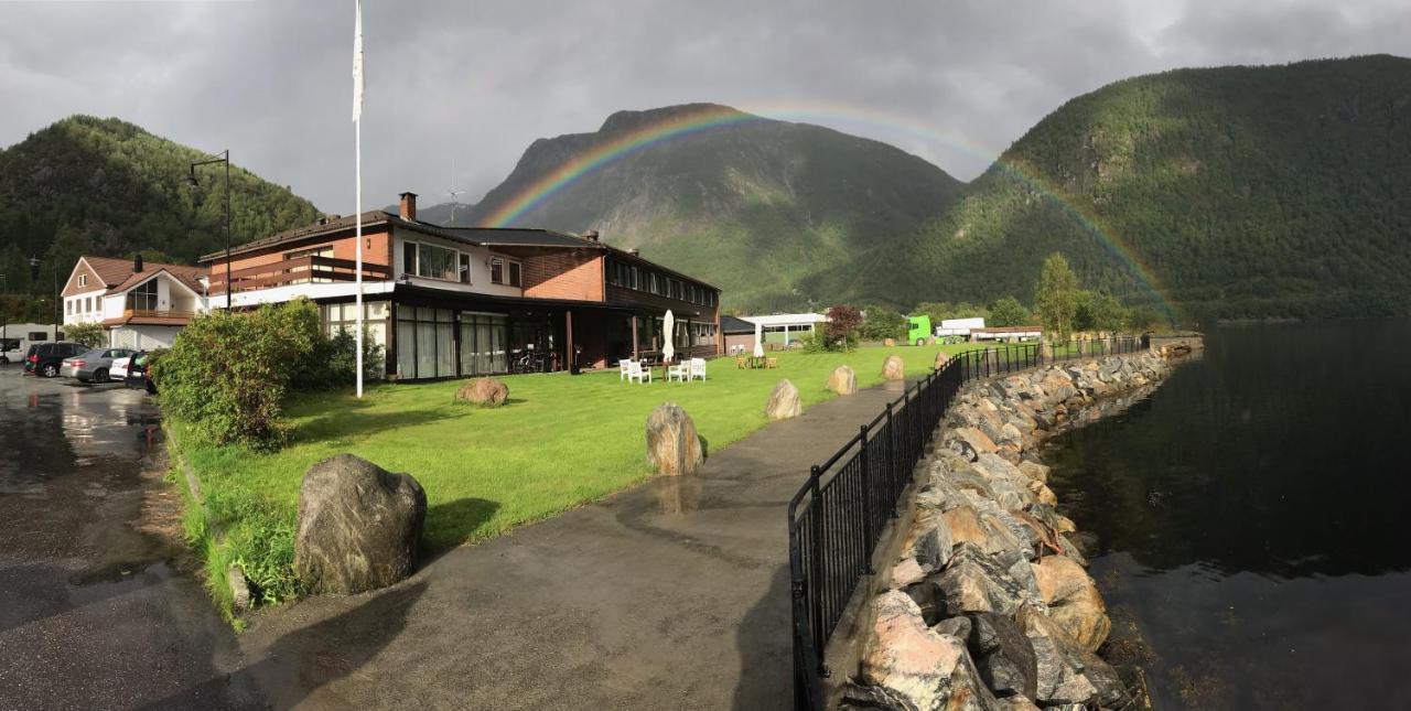 Sogn Hotel Vadheim Eksteriør billede